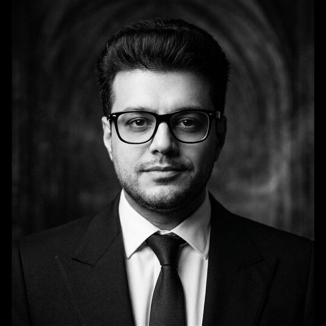 عکس عباس بهمنی