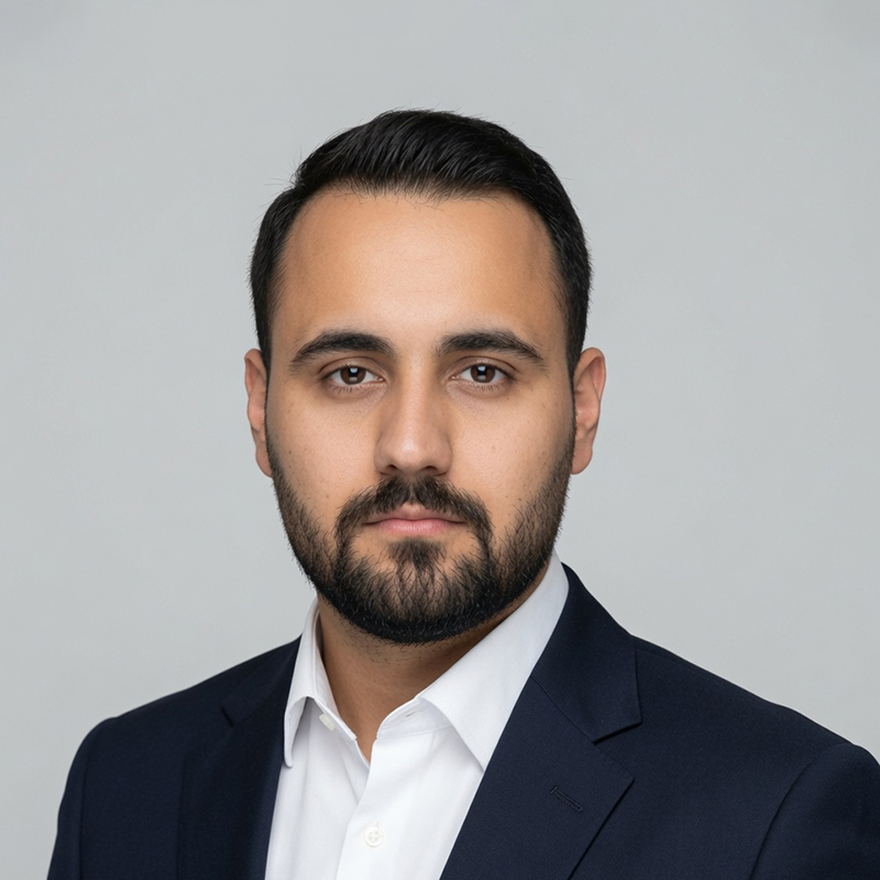 عکس امیرحسین وطنخواه